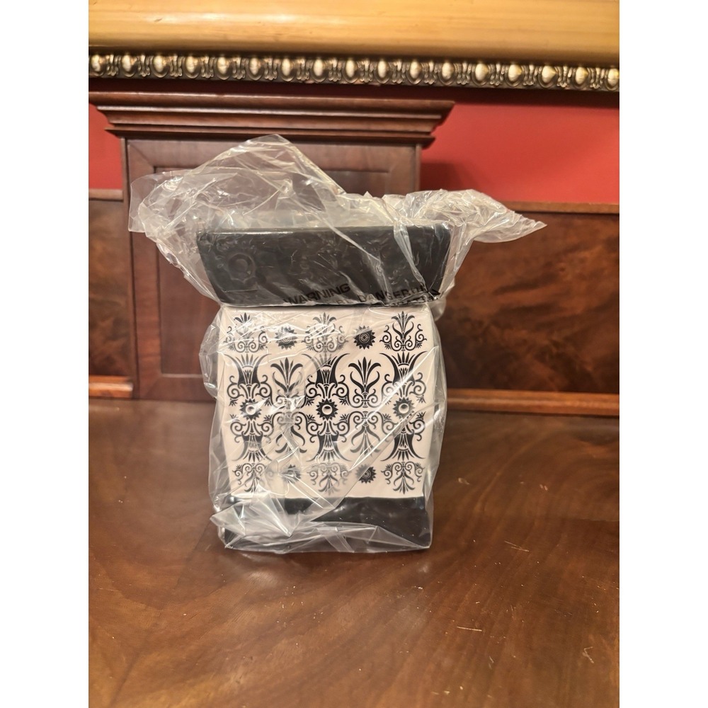 Scentsy Boleyn Full Size Wax Warmer Black White Damask NIB Retired 25W